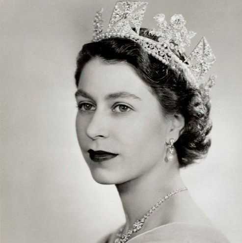 La reina Isabel II